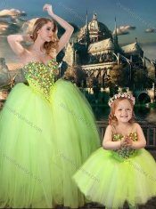 Most Popular Yellow Green Spaghetti Straps Little Girl Dress with Beading