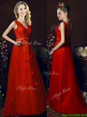 Best V Neck Brush Train Dama Dresses with Belt and Butterfly Appliques