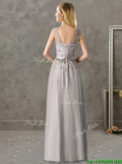 Cheap See Through Scoop Grey Long Dama Dresses with Appliques