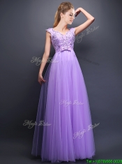 Lovely Beaded and Bowknot V Neck Dama Dresses in Lavender