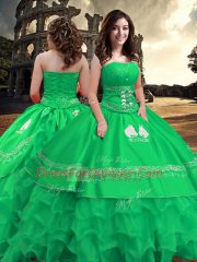 Best Selling Strapless Sleeveless Taffeta Quinceanera Dress Embroidery and Ruffled Layers Zipper