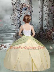 Fashionable Champagne Lace Up Spaghetti Straps Ruching and Hand Made Flower Little Girls Pageant Dress Wholesale Taffeta Sleeveless