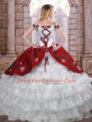 Simple White And Red Off The Shoulder Lace Up Embroidery and Ruffled Layers Sweet 16 Dresses Sleeveless