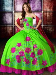 Beauteous Strapless Sleeveless Satin Vestidos de Quinceanera Embroidery Lace Up
