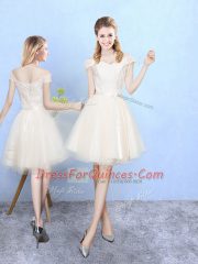 Best Selling Cap Sleeves Knee Length Lace Lace Up Dama Dress for Quinceanera with Champagne