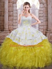 Affordable Ball Gowns Quince Ball Gowns Yellow And White Sweetheart Organza Sleeveless Floor Length Lace Up
