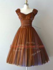 Brown Chiffon Zipper Dama Dress for Quinceanera Cap Sleeves Knee Length Ruching
