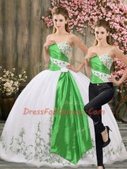 Sleeveless Organza Floor Length Lace Up Ball Gown Prom Dress in White with Embroidery and Belt