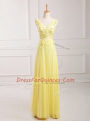 Flare Chiffon V-neck Sleeveless Zipper Lace and Appliques and Belt Homecoming Dress in Yellow