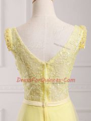 Flare Chiffon V-neck Sleeveless Zipper Lace and Appliques and Belt Homecoming Dress in Yellow