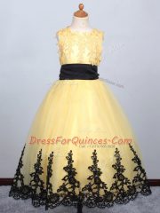 Yellow Pageant Gowns For Girls Wedding Party with Appliques Scoop Sleeveless Lace Up