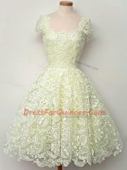 Pretty Straps Cap Sleeves Court Dresses for Sweet 16 Knee Length Lace Yellow Lace