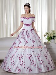 Adorable Organza Off The Shoulder Short Sleeves Lace Up Embroidery Quinceanera Dress in White