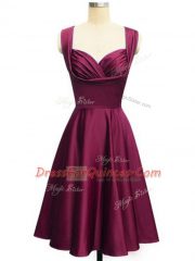Deluxe Sleeveless Taffeta Knee Length Lace Up Quinceanera Court Dresses in Burgundy with Ruching