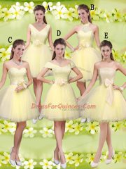 Light Yellow A-line Lace and Belt Dama Dress Lace Up Tulle Sleeveless Knee Length