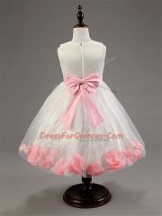 Best Selling White Sleeveless Appliques and Hand Made Flower Knee Length Flower Girl Dresses