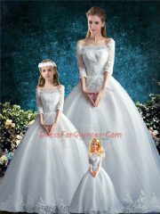 Gorgeous Half Sleeves Lace Clasp Handle Vestidos de Quinceanera with White Court Train