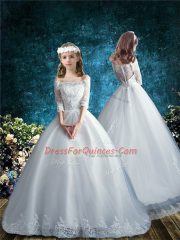 Gorgeous Half Sleeves Lace Clasp Handle Vestidos de Quinceanera with White Court Train