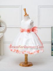 White Sleeveless Appliques and Bowknot and Hand Made Flower Knee Length Toddler Flower Girl Dress