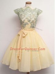 Dramatic Champagne A-line Scalloped Cap Sleeves Chiffon Knee Length Lace Up Lace and Belt Dama Dress for Quinceanera