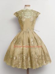 Gorgeous Knee Length Brown Quinceanera Court Dresses Tulle Cap Sleeves Lace