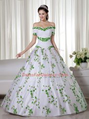 Adorable Short Sleeves Organza Floor Length Lace Up Vestidos de Quinceanera in White with Embroidery