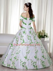 Adorable Short Sleeves Organza Floor Length Lace Up Vestidos de Quinceanera in White with Embroidery