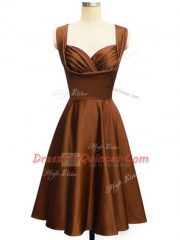 Sleeveless Knee Length Ruching Lace Up Damas Dress with Chocolate