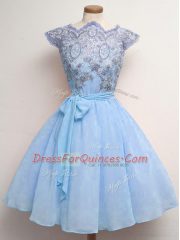 Cap Sleeves Chiffon Knee Length Lace Up Vestidos de Damas in Blue with Lace and Belt