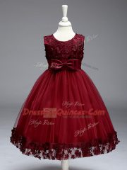 Sleeveless Tulle Tea Length Zipper Little Girls Pageant Dress Wholesale in Burgundy with Appliques and Bowknot