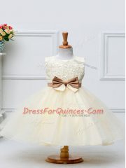 Sleeveless Knee Length Lace and Bowknot Zipper Little Girl Pageant Dress with Champagne