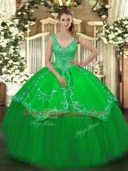 Shining V-neck Sleeveless Taffeta and Tulle Quinceanera Gown Beading and Embroidery Zipper