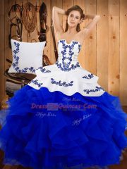 Stylish Sleeveless Floor Length Embroidery Lace Up Quinceanera Gowns with Blue