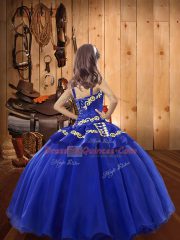 Embroidery and Ruffles Girls Pageant Dresses Red Lace Up Sleeveless Floor Length