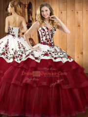 Sleeveless Embroidery Lace Up Quinceanera Gown with Wine Red Sweep Train