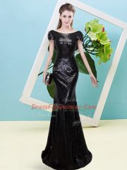 Fancy Sequined Scoop Cap Sleeves Zipper Sequins Homecoming Dress in Black