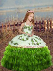 Customized Floor Length Lace Up Little Girl Pageant Gowns Green for Party and Wedding Party with Embroidery and Ruffled Layers