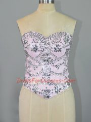 Customized Tulle Sleeveless Quinceanera Gowns and Beading