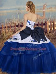 Free and Easy Sweetheart Sleeveless Tulle 15 Quinceanera Dress Embroidery and Bowknot Lace Up