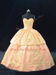Best Peach Ball Gowns Halter Top Sleeveless Satin Floor Length Lace Up Appliques Sweet 16 Dresses