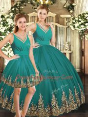 V-neck Sleeveless Tulle Ball Gown Prom Dress Embroidery Backless