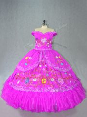 On Sale Sleeveless Embroidery Lace Up Quinceanera Dresses
