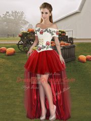 Wine Red Off The Shoulder Neckline Embroidery Sleeveless Lace Up