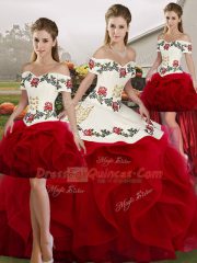 Custom Designed White And Red Sleeveless Tulle Lace Up Quince Ball Gowns for Military Ball and Sweet 16 and Quinceanera
