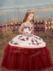 Tulle Straps Sleeveless Lace Up Embroidery Kids Pageant Dress in Red