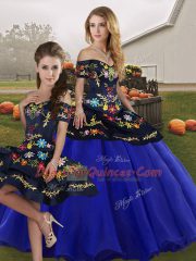 Hot Selling Off The Shoulder Sleeveless Quinceanera Dresses Floor Length Embroidery Royal Blue Tulle