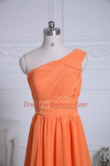 Elegant Sleeveless Chiffon Floor Length Zipper Vestidos de Damas in Orange with Ruching