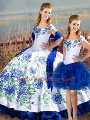 Floor Length Three Pieces Sleeveless White Ball Gown Prom Dress Lace Up