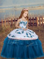 Elegant Blue Sleeveless Floor Length Embroidery Lace Up Little Girls Pageant Dress
