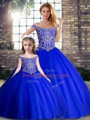 Off The Shoulder Sleeveless Tulle Quinceanera Dresses Beading Brush Train Lace Up